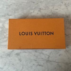 🔥🔥 Louis Vuitton storage box